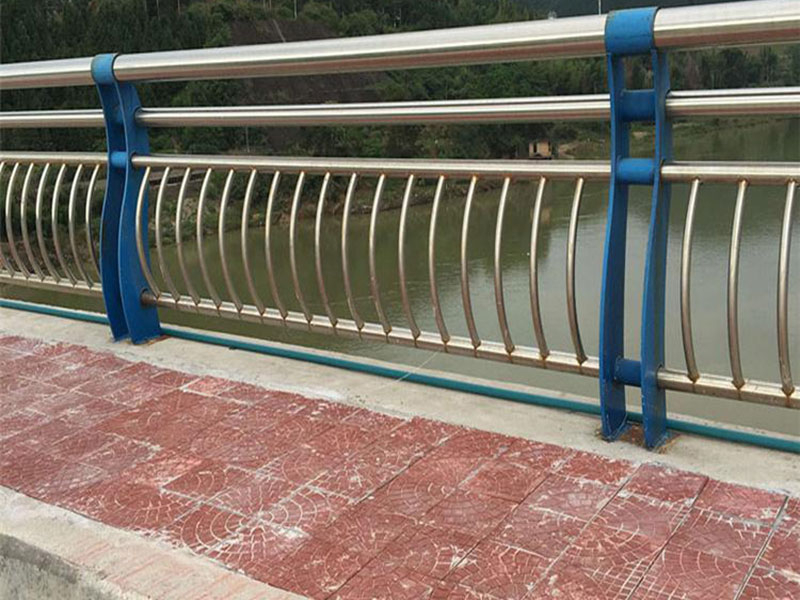 预计明日桥梁护栏市场价格或继续震荡偏强运行