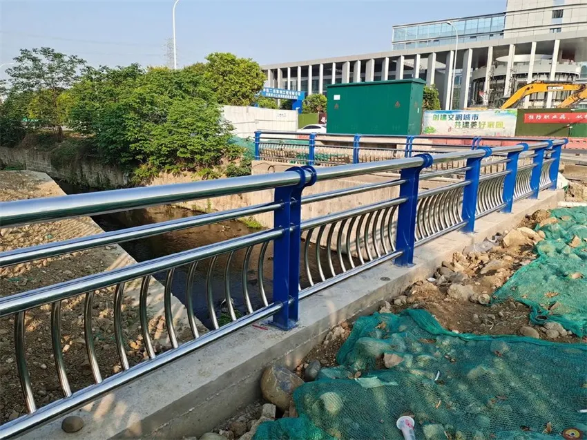 不锈钢复合管护栏